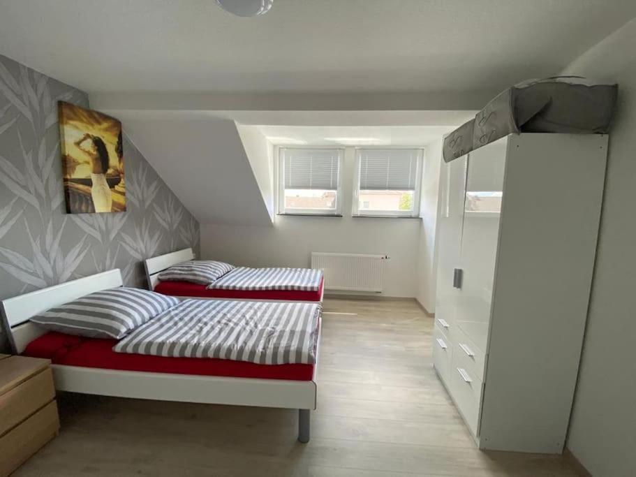 Wohnung Im Herzen Von Mg Mönchengladbach Exterior foto